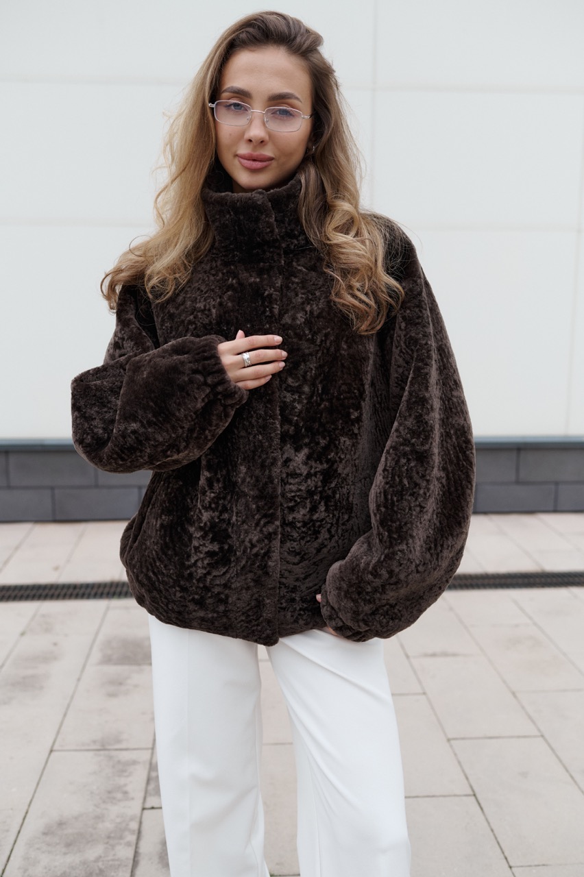 фото Бомбер из астрагана 00-00002428 в Красноярске от магазина Style-Way