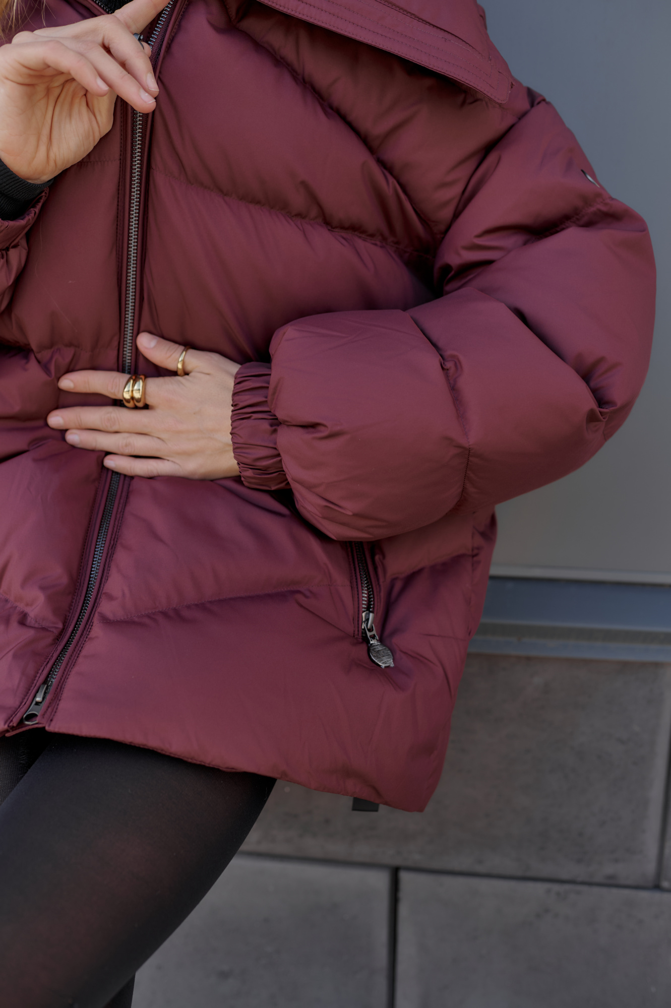 фото Пуховик Torriss с капюшоном 00-00002287 в Красноярске от магазина Style-Way