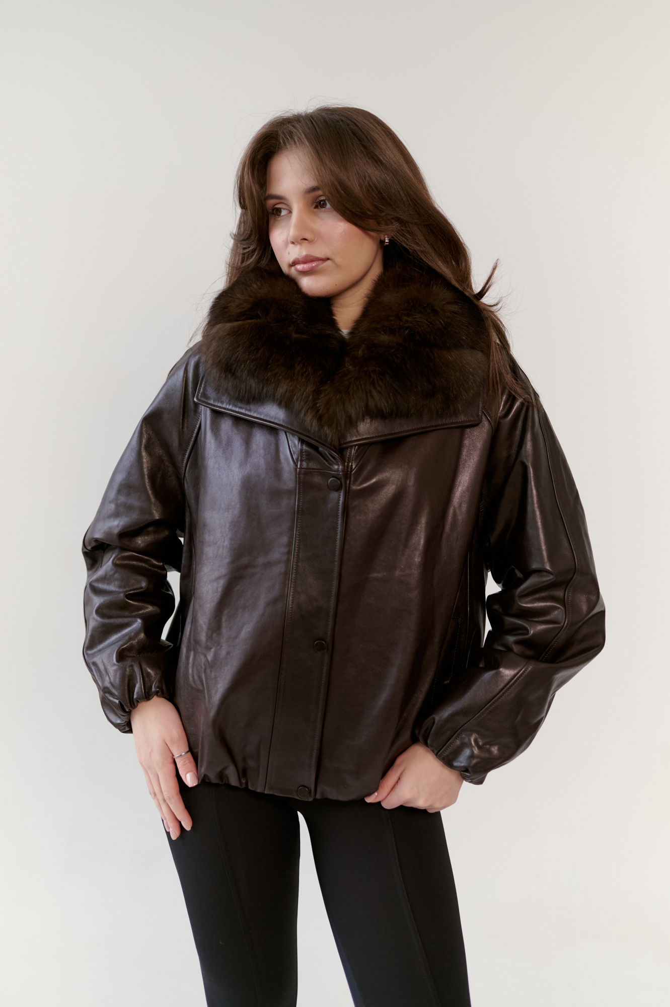 фото Бомбер из натуральной кожи 00-00002336 в Красноярске от магазина Style-Way
